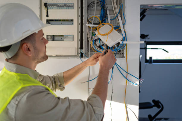 Best Emergency Electrical Repair  in Madison, IN
